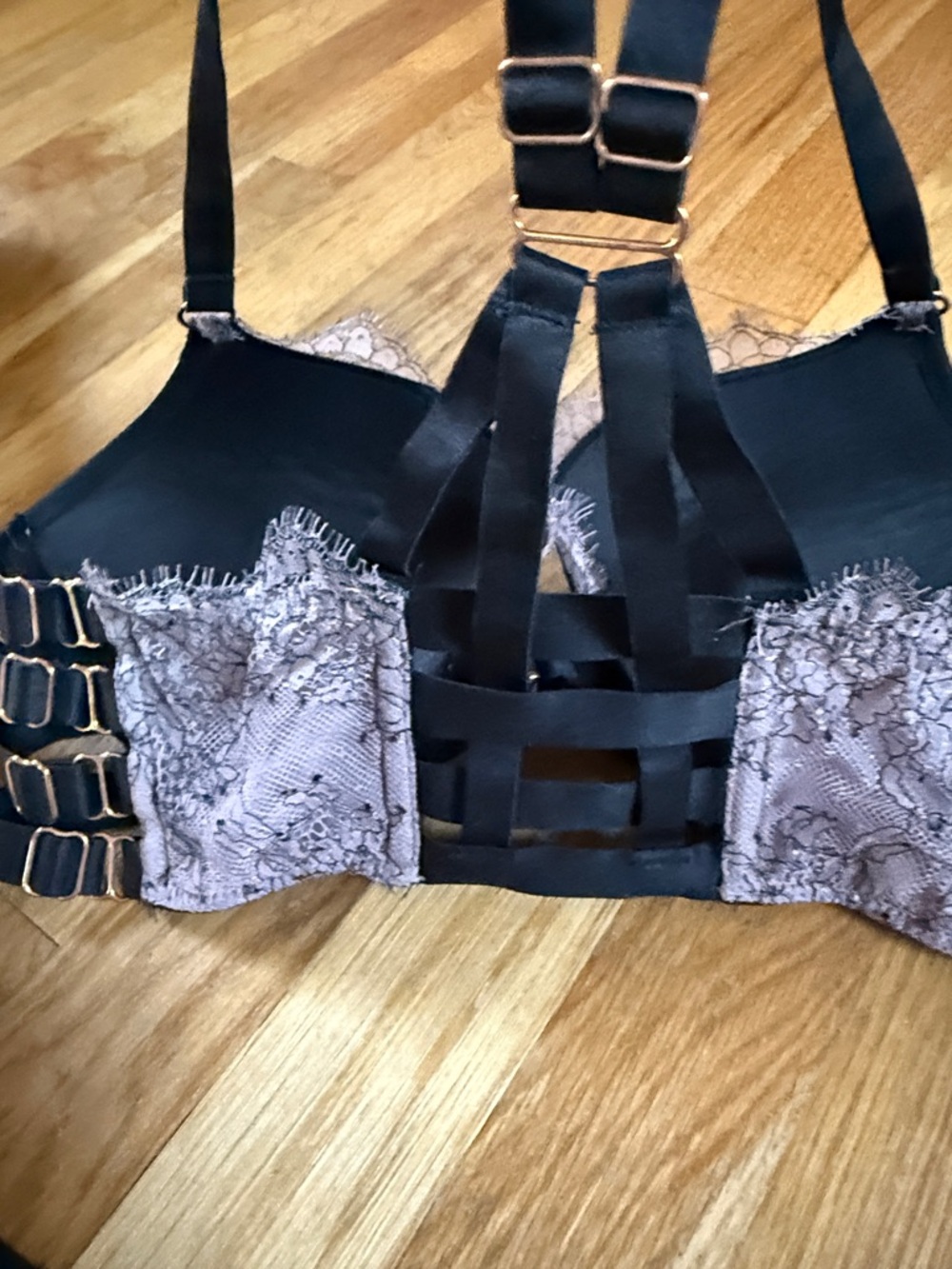 Victoria's Secret Very Sexy Push Up Lingerie - Picture 4 of 11